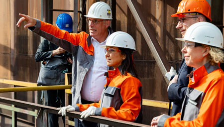 Wirtschaftsministerin Reiche zu Gast bei der Salzgitter AG Wirtschaftsministerin Reiche zu Gast bei der Salzgitter AG